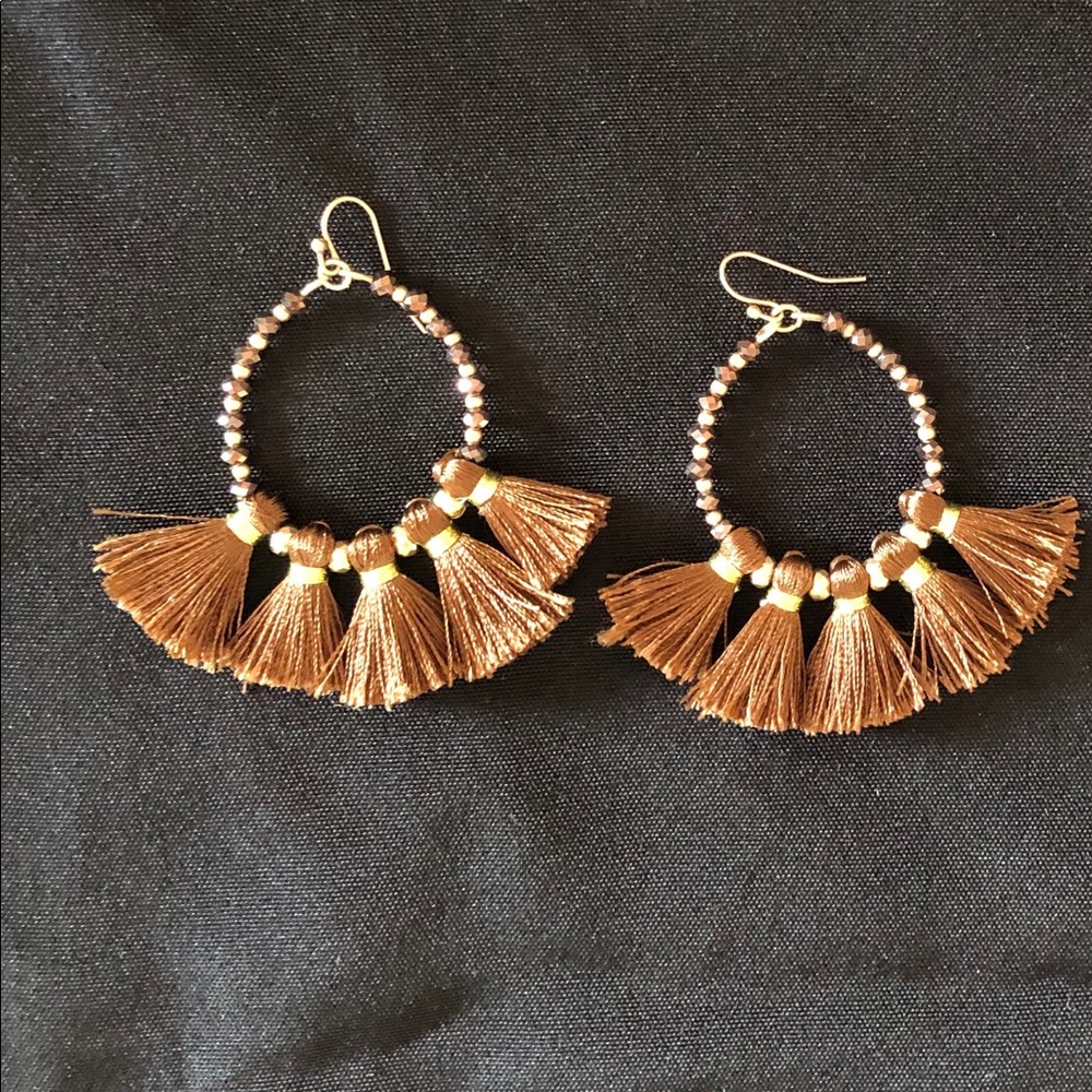 🎊Bundle earrings and bracelet🎊
